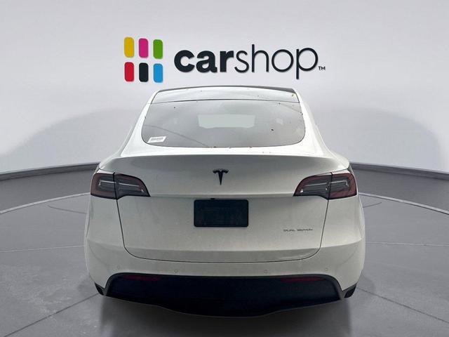 Photo of 2022 Pearl White Tesla Model Y