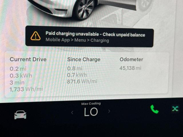 Photo of 2022 Pearl White Tesla Model Y