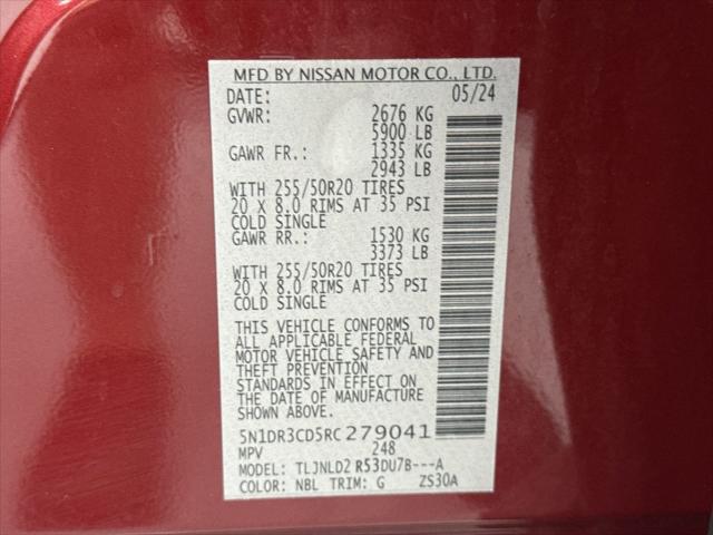 Photo of 2024 Scarlet Ember Tintcoat/Super Black Nissan Pathfinder