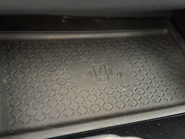 Photo of 2024 Scarlet Ember Tintcoat/Super Black Nissan Pathfinder