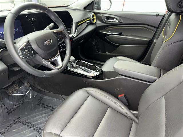 Photo of 2024 Cayenne Orange Metallic Chevrolet Trax