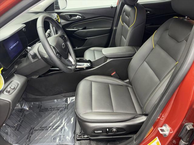 Photo of 2024 Cayenne Orange Metallic Chevrolet Trax