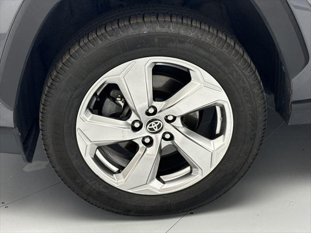 Photo of 2021 Magnetic Gray Metallic Toyota RAV4 Hybrid