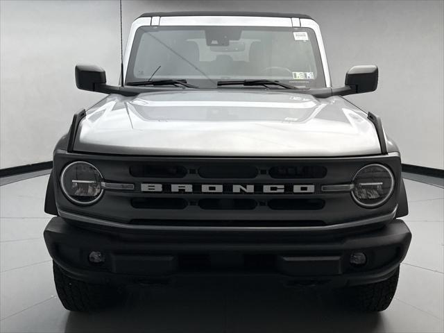 Photo of 2022 ICONIC SILVER METALLIC Ford Bronco
