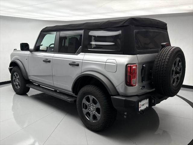 Photo of 2022 ICONIC SILVER METALLIC Ford Bronco