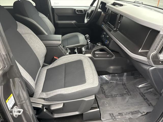 Photo of 2022 CARBONIZED GRAY METALLIC Ford Bronco