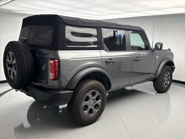 Photo of 2022 CARBONIZED GRAY METALLIC Ford Bronco