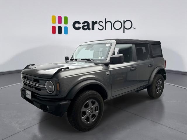 Photo of 2022 CARBONIZED GRAY METALLIC Ford Bronco