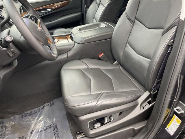 Photo of 2017 Dark Granite Metallic Cadillac Escalade
