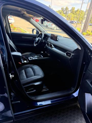 Photo of 2023 Deep Crystal Blue Mica Mazda CX-5