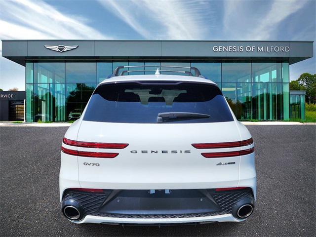 Photo of 2023 Alta White Genesis GV70