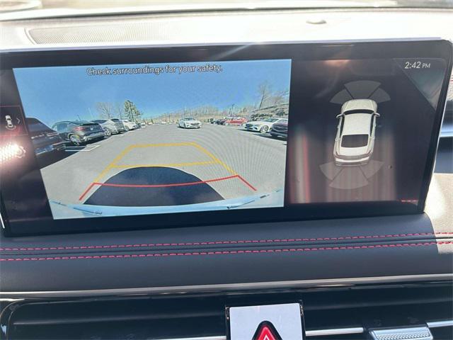 Photo of 2025 Alta White Genesis G70