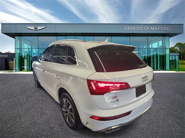 Photo of 2022 White Audi Q5