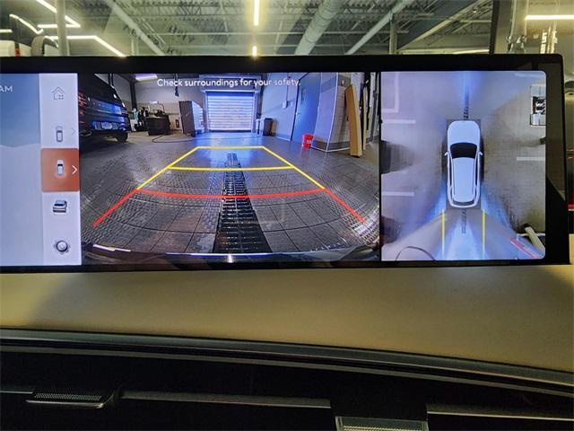 Photo of 2026 Alta White Genesis GV70