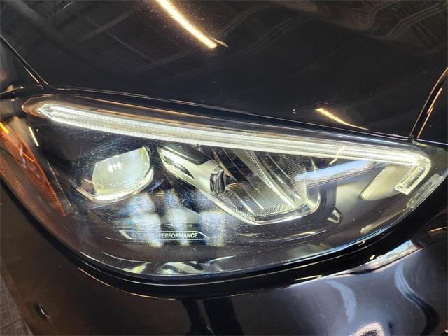 Photo of 2025 Black Mercedes-Benz C-Class