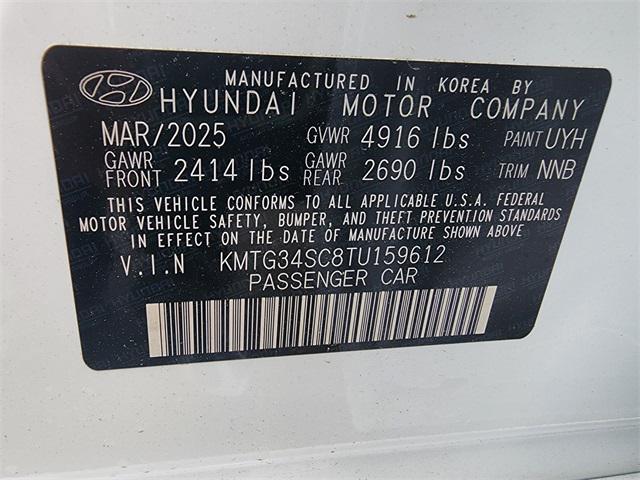 Photo of 2026 Uyuni White Genesis G70