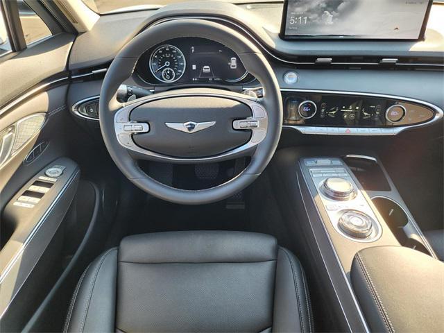 Photo of 2023 Alta White Genesis GV70