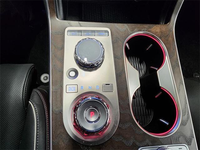 Photo of 2025 Alta White Genesis GV80