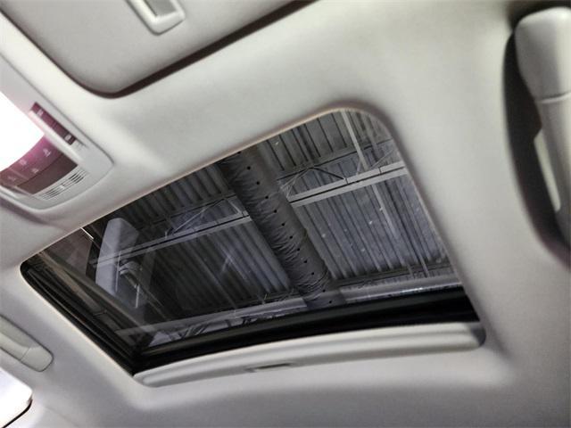 Photo of 2013 Claret Mica Lexus RX 350