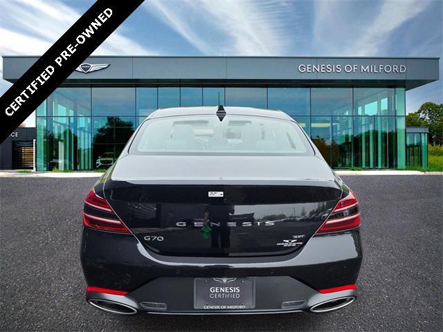Photo of 2025 Vik Black Genesis G70