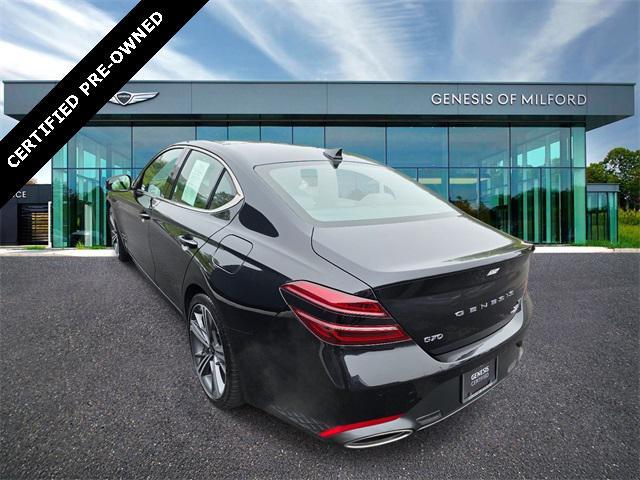 Photo of 2025 Vik Black Genesis G70