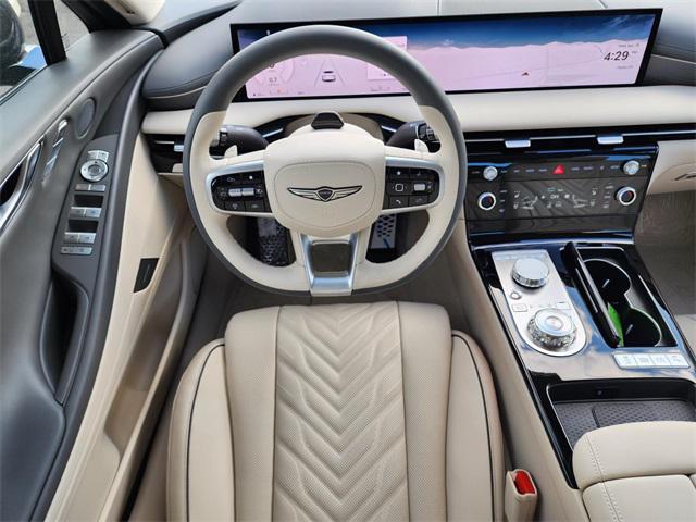 Photo of 2025 Vik Black Genesis G80