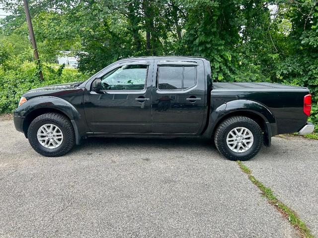 Photo of 2017 Black Nissan Frontier