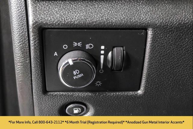 Photo of 2017 Bright White Clearcoat Jeep Grand Cherokee