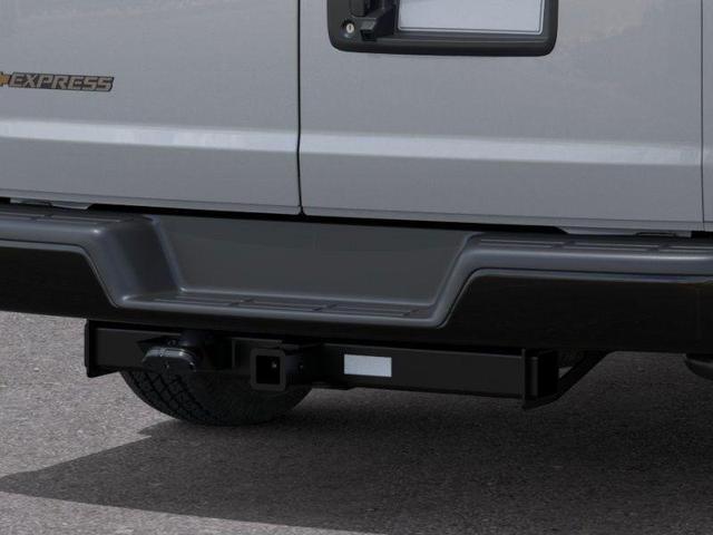 Photo of 2025 Silver Ice Metallic Chevrolet Express 3500