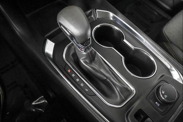 Photo of 2021 Black Cherry Metallic Chevrolet Traverse