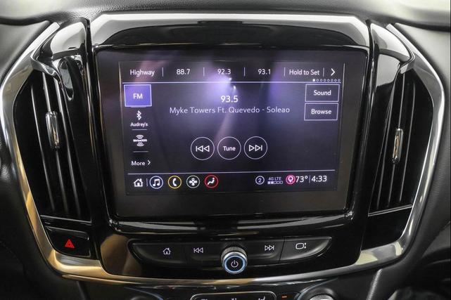 Photo of 2021 Black Cherry Metallic Chevrolet Traverse