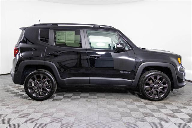 Photo of 2023 Black Clearcoat Jeep Renegade