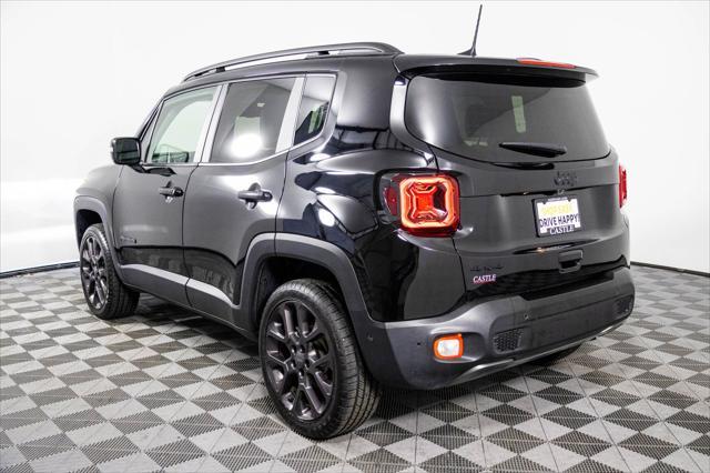 Photo of 2023 Black Clearcoat Jeep Renegade