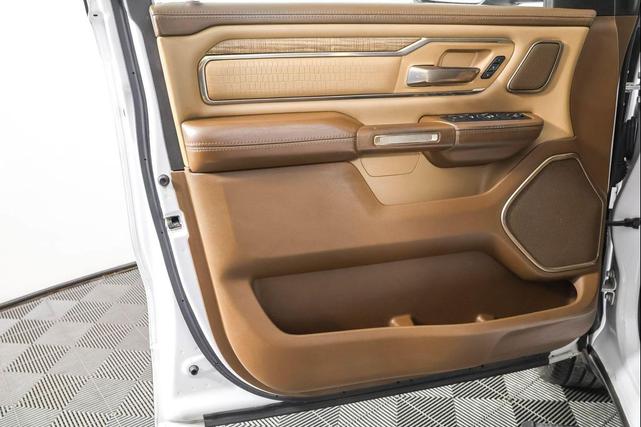 Photo of 2019 Ivory White Tri-Coat Pearlcoat RAM 1500