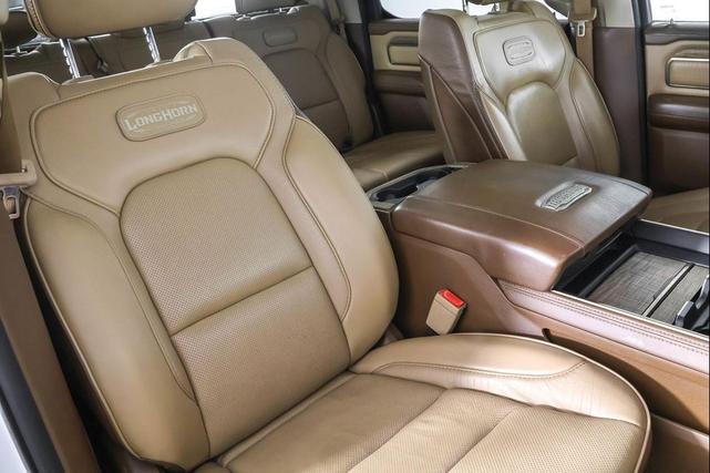 Photo of 2019 Ivory White Tri-Coat Pearlcoat RAM 1500