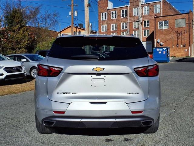 Photo of 2019 Summit White Chevrolet Blazer