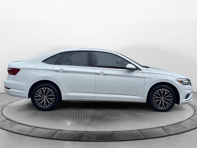 Photo of 2019  Volkswagen Jetta