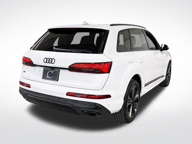 Photo of 2025 Glacier White Metallic Audi Q7