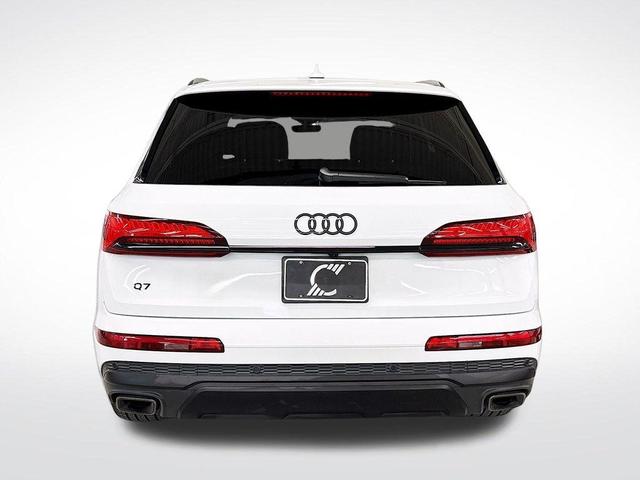 Photo of 2025 Glacier White Metallic Audi Q7