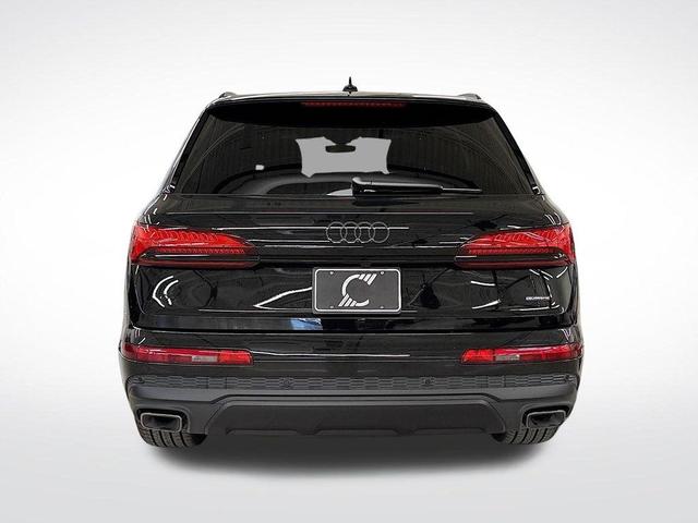 Photo of 2025 Mythos Black Metallic Audi Q7