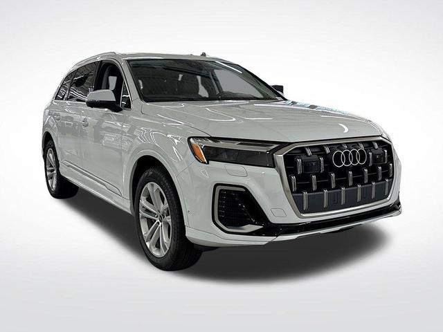 Photo of 2025 Glacier White Metallic Audi Q7