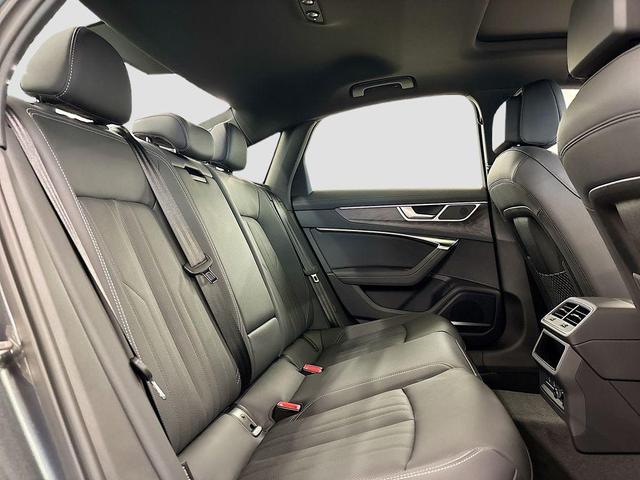 Photo of 2025 Daytona Gray Pearl Effect Audi A6