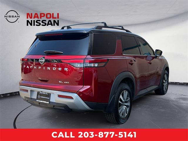 Photo of 2023 Scarlet Ember Tintcoat/Super Black Nissan Pathfinder