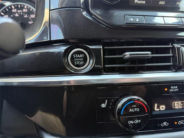 Photo of 2023 Scarlet Ember Tintcoat/Super Black Nissan Pathfinder
