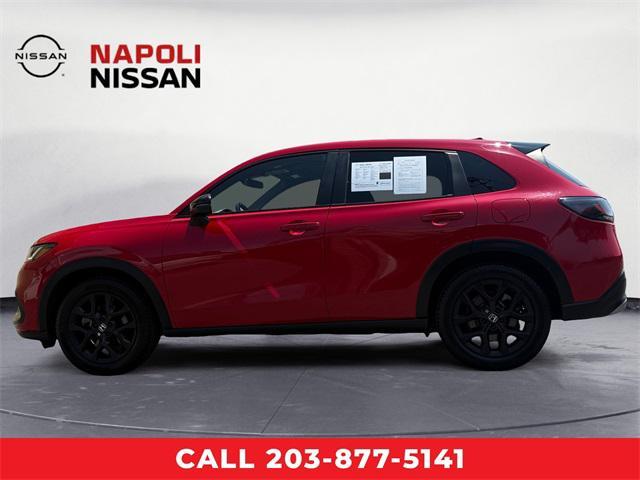 Photo of 2024 Milano Red Honda HR-V