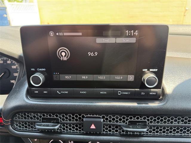 Photo of 2024 Milano Red Honda HR-V