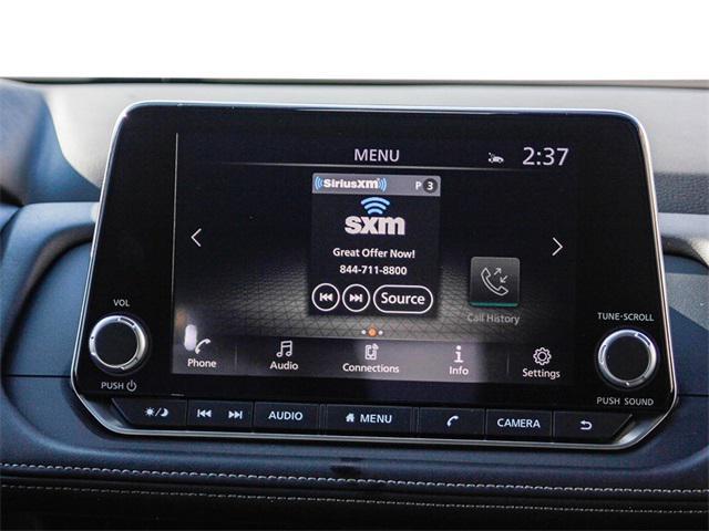 Photo of 2025 Everest White Pearl Nissan Rogue