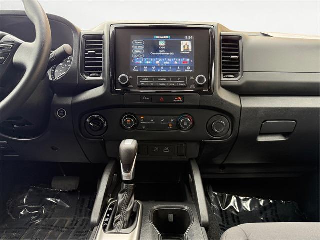 Photo of 2024 Gun Metallic Nissan Frontier