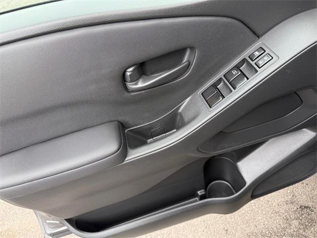 Photo of 2024 Gun Metallic Nissan Frontier