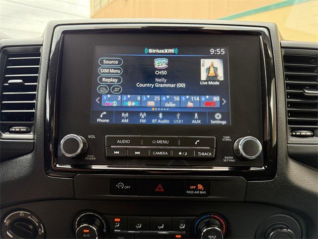 Photo of 2024 Gun Metallic Nissan Frontier